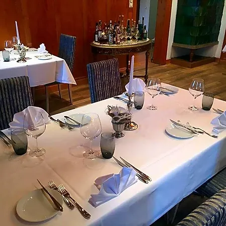 Restaurant Schloessli Sax 3*