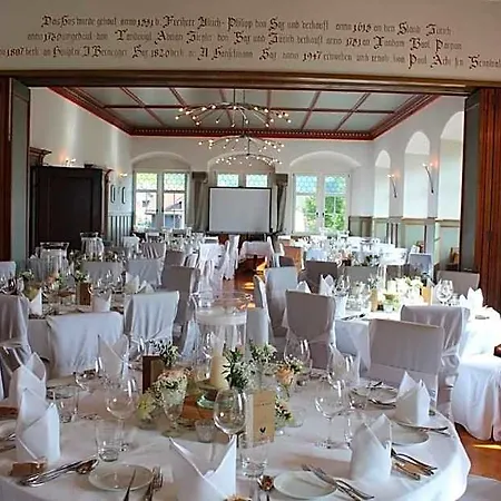 Restaurant Schloessli Sax 3*